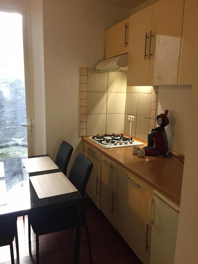 Victor Hugo Confort Et Sa Pizza Offerte Aurillac Exterior foto